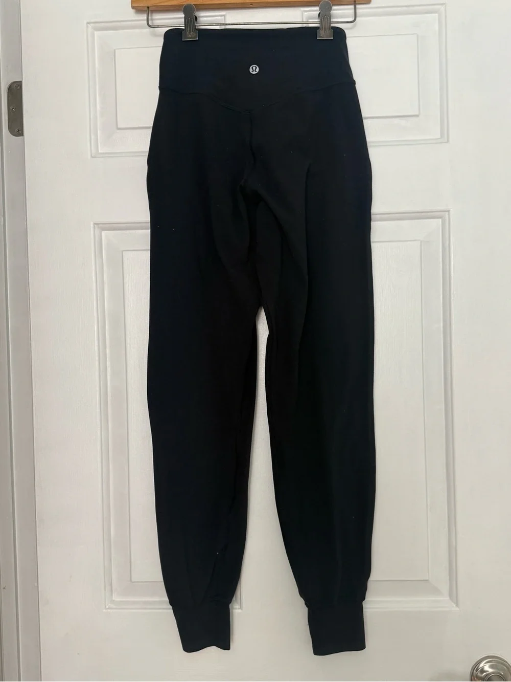 Lululemon Align High Rise Joggers in Black